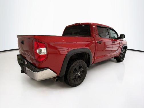 Barcelona Red Metallic 2014 Toyota Tundra SR5