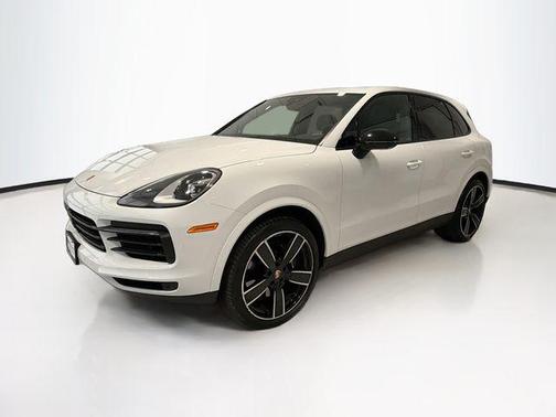 White 2023 Porsche Cayenne Platinum Edition