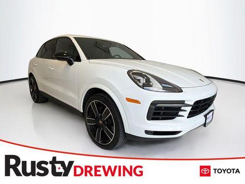 White 2023 Porsche Cayenne Platinum Edition