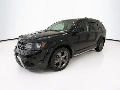 Pitch Black Clearcoat 2014 Dodge Journey Crossroad