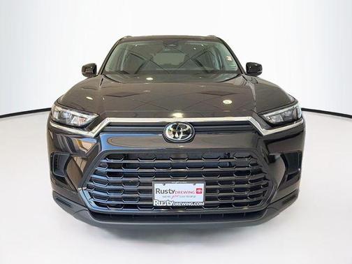 Midnight Black Metallic 2026 Toyota Grand Highlander XLE