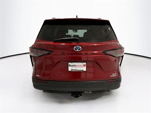 2023 Toyota Sienna XLE 7 Passenger
