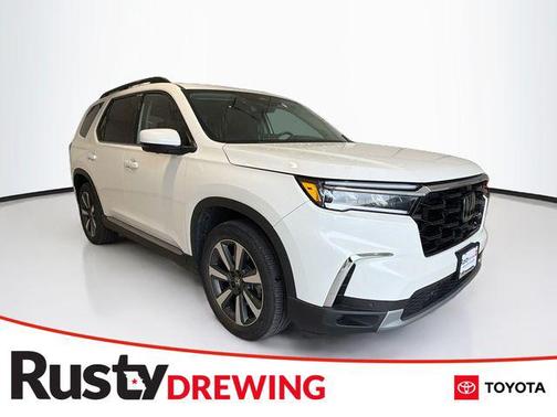 Platinum White Pearl 2025 Honda Pilot Elite