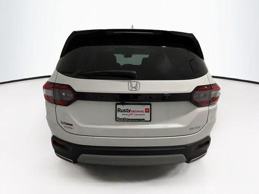 Platinum White Pearl 2025 Honda Pilot Elite