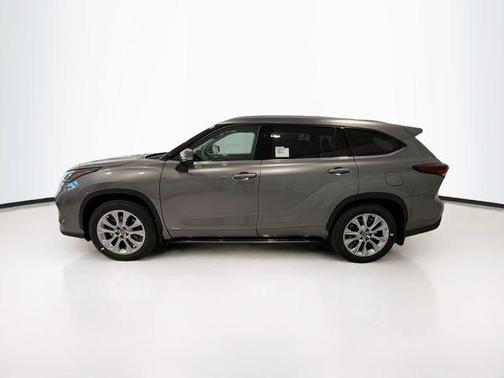 2026 Toyota Highlander Hybrid Limited
