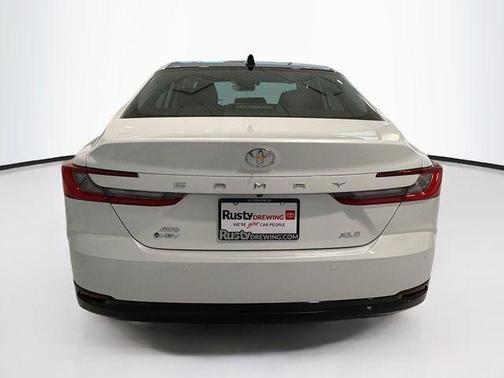 Wind Chill Prl 2026 Toyota Camry XLE