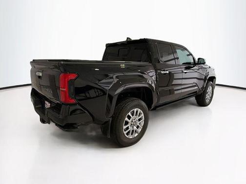2025 Toyota Tacoma Hybrid Limited