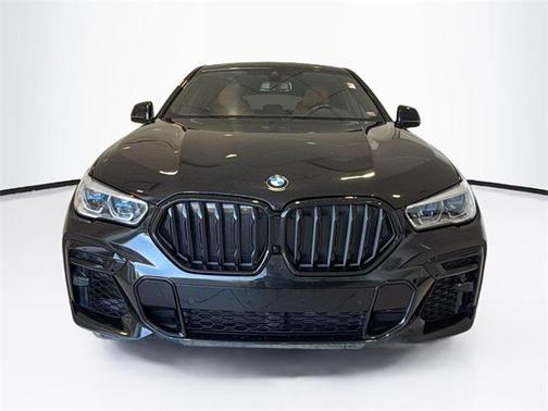 2023 BMW X6 xDrive40i