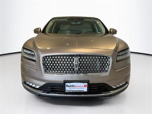 2021 Lincoln Nautilus Reserve