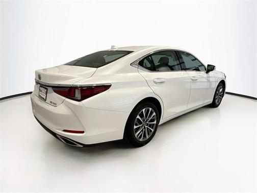 2025 Lexus ES 350 Base