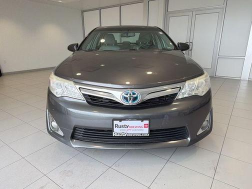 Magnetic Gray Metallic 2014 Toyota Camry Hybrid XLE