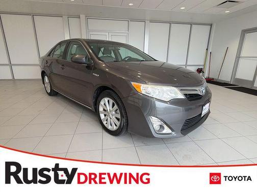 Magnetic Gray Metallic 2014 Toyota Camry Hybrid XLE