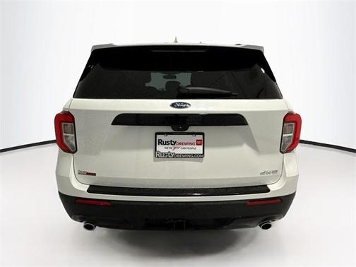 2024 Ford Explorer ST-Line