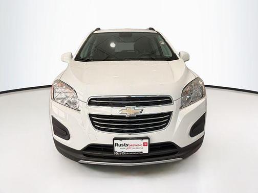 Summit White 2016 Chevrolet Trax LT