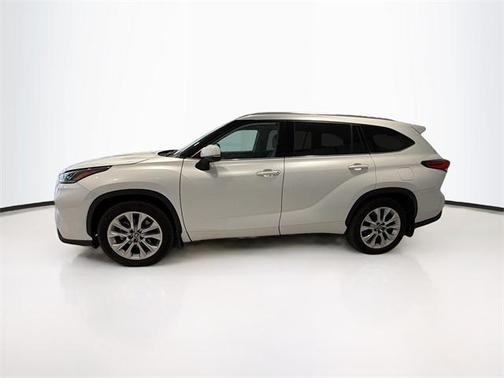 2022 Toyota Highlander Limited