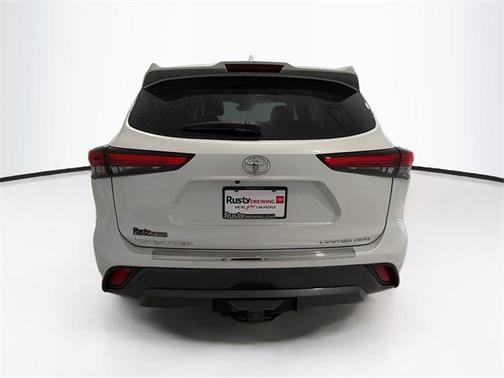 2022 Toyota Highlander Limited