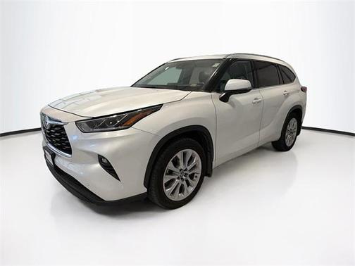 2022 Toyota Highlander Limited