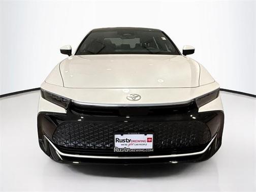 2024 Toyota Crown Platinum