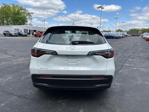 2025 Honda HR-V LX
