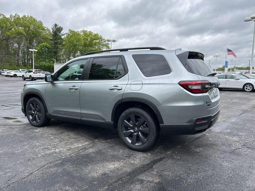 Solar Silver Metallic 2026 Honda Pilot Sport
