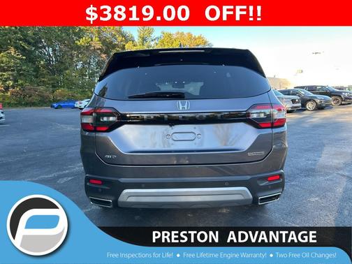 2025 Honda Pilot Touring 8-Passenger