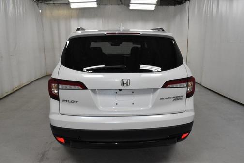 2022 Honda Pilot AWD Black Edition