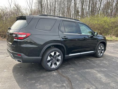 Pearl 2026 Honda Pilot Elite
