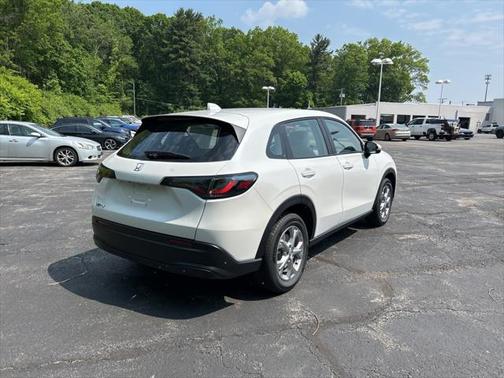 2025 Honda HR-V LX