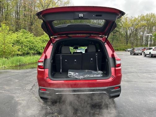 Radiant Red Metallic II 2026 Honda Pilot Sport