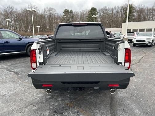 Platinum 2026 Honda Ridgeline Black