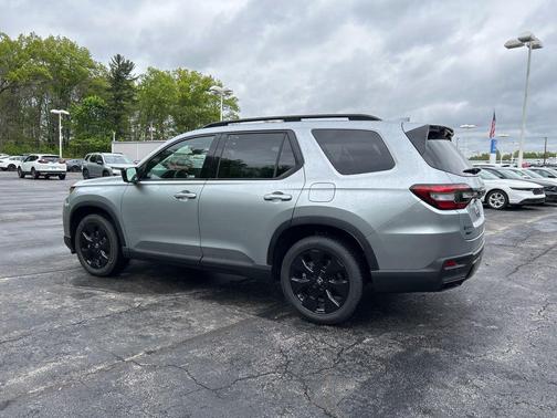 Solar Silver Metallic 2026 Honda Pilot Black Edition