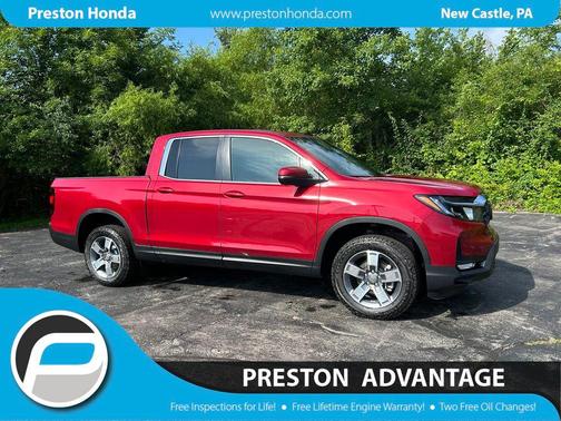 Radiant Red 2026 Honda Ridgeline RTL
