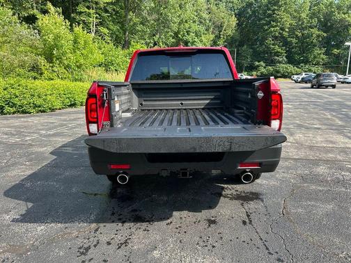 Radiant Red 2026 Honda Ridgeline RTL