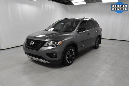 2019 Nissan Pathfinder SV