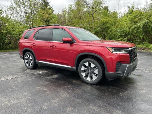 Radiant Red Metallic II 2026 Honda Pilot Elite