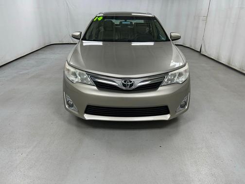 Creme Brulee 2014 Toyota Camry XLE