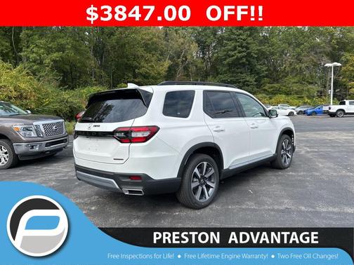 2025 Honda Pilot Touring 8-Passenger