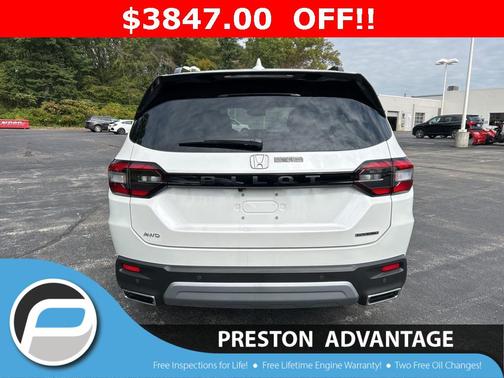 2025 Honda Pilot Touring 8-Passenger