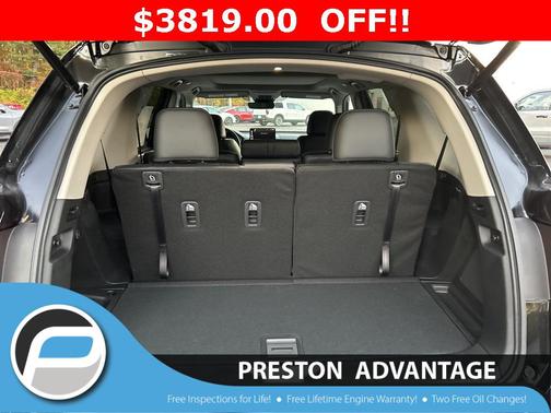 2025 Honda Pilot Touring 8-Passenger