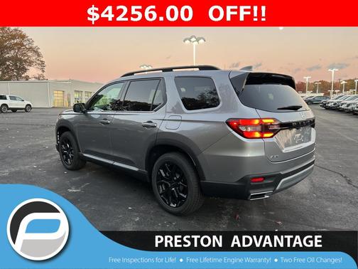 2025 Honda Pilot Touring 8-Passenger