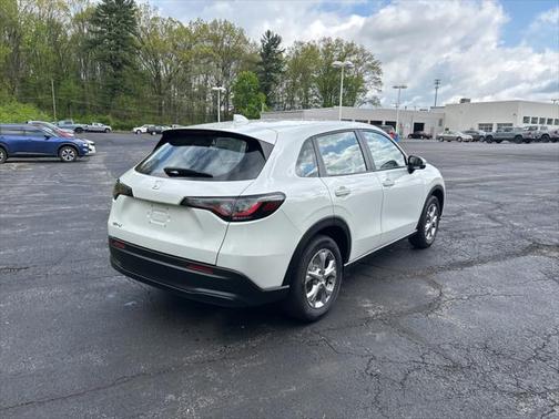 2025 Honda HR-V LX