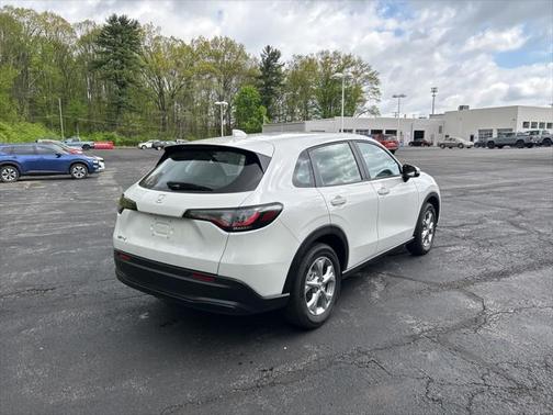 2025 Honda HR-V LX