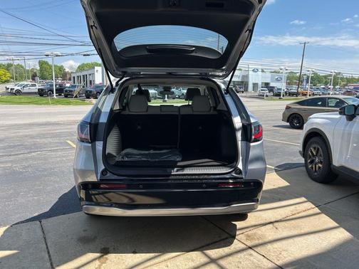 Solar Silver Metallic 2026 Honda HR-V EX-L