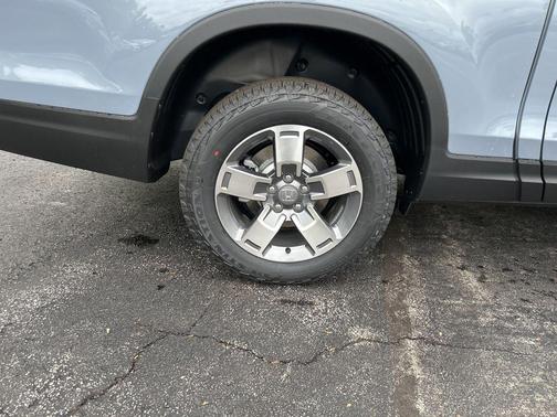 Gray Pearl 2026 Honda Ridgeline RTL