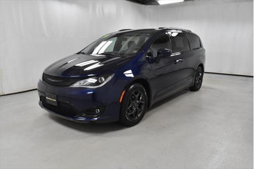 2019 Chrysler Pacifica Touring-L Plus