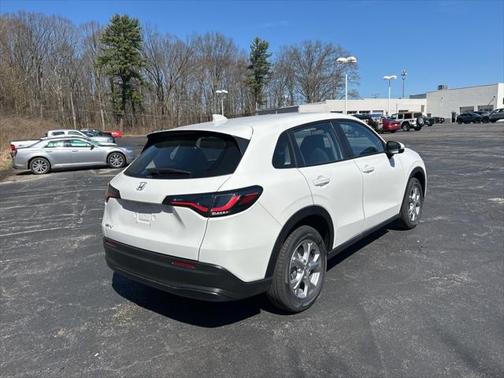 2025 Honda HR-V LX