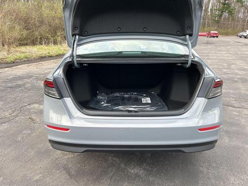 Urban Gray 2026 Honda Accord SE