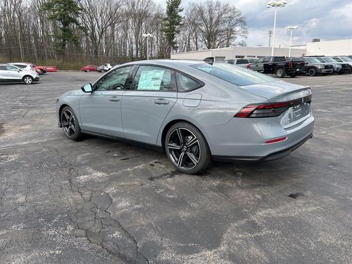 Urban Gray 2026 Honda Accord SE