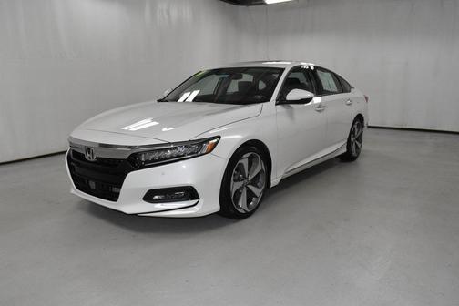 2019 Honda Accord Touring 2.0T
