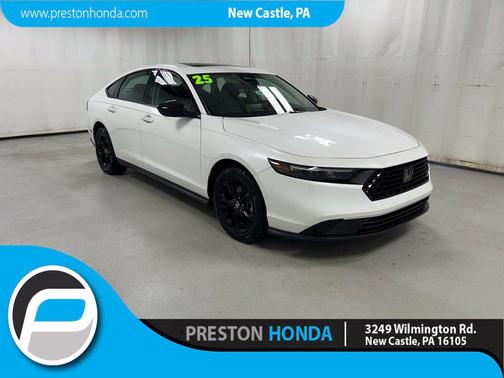 Platinum White Pearl 2025 Honda Accord SE